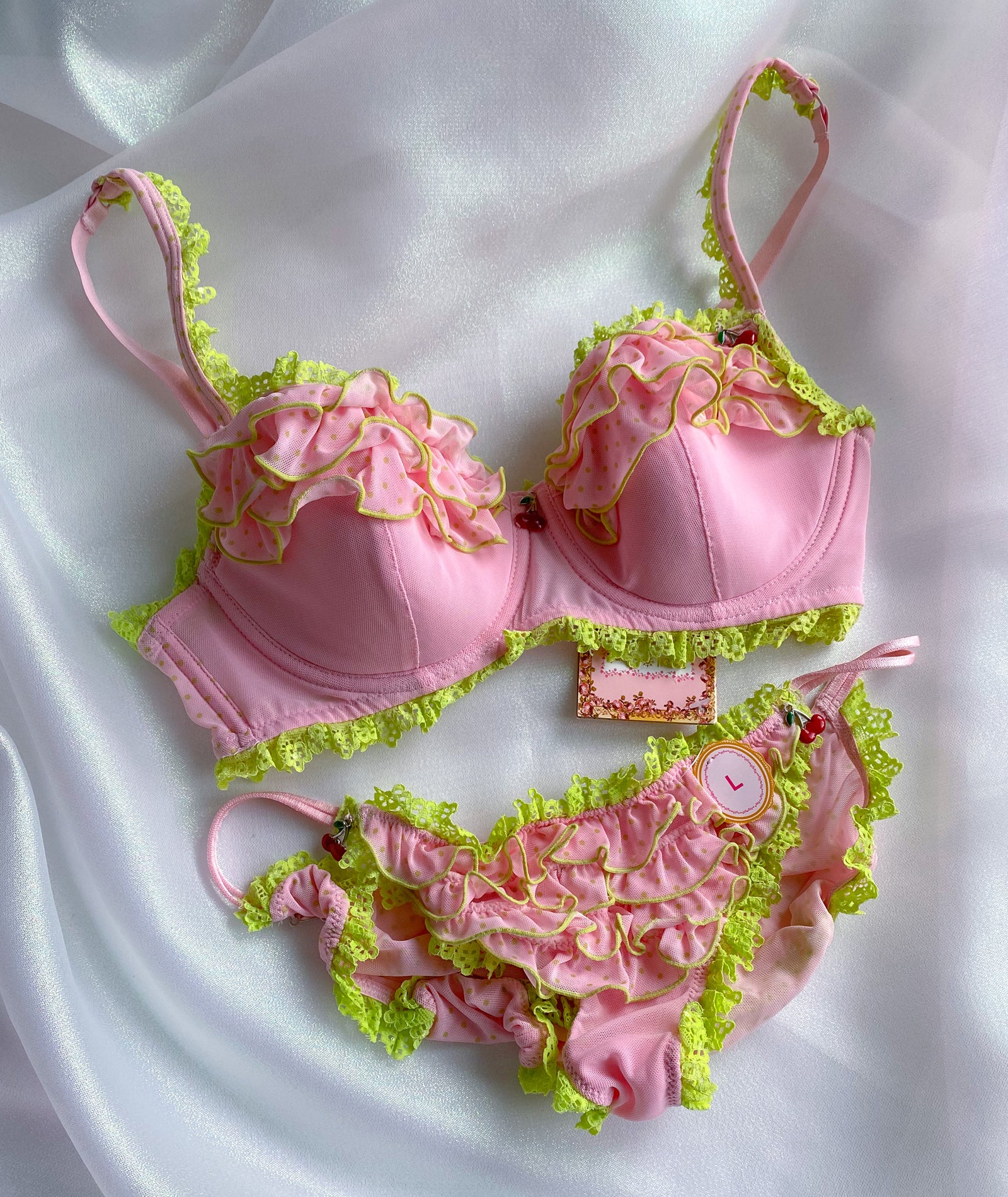 NWT Vintage French Designer Baby Pink Cherry Bra & Panty Set – Fae Vintage